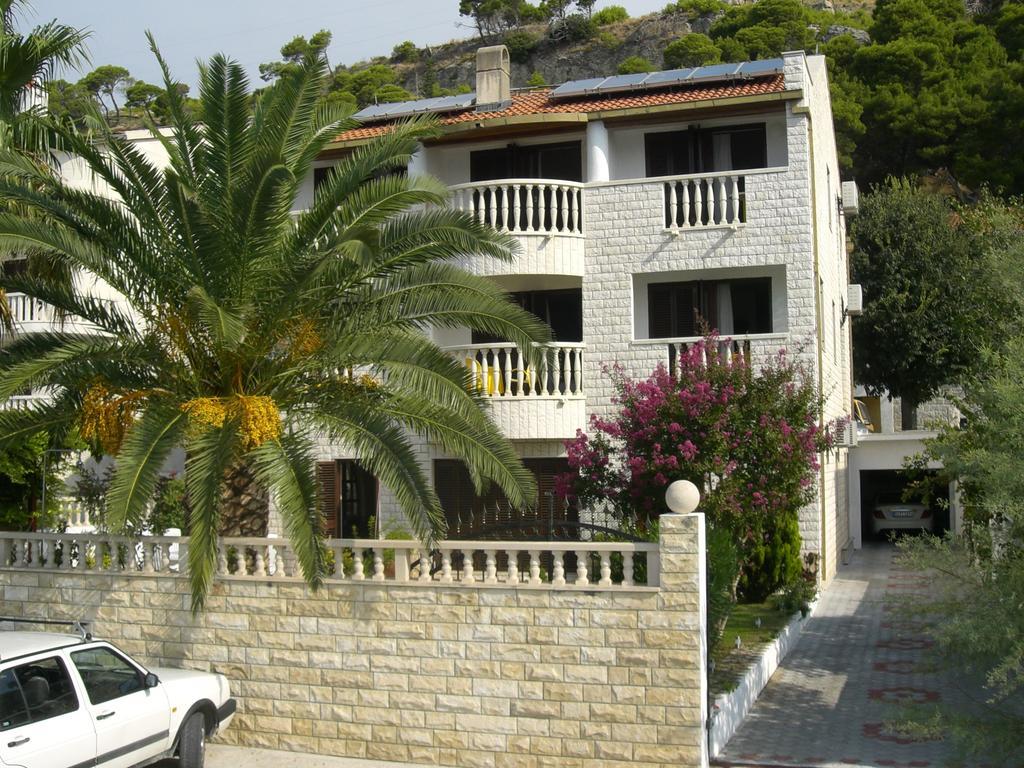 Studio Apartmani Topic Omiš Екстериор снимка